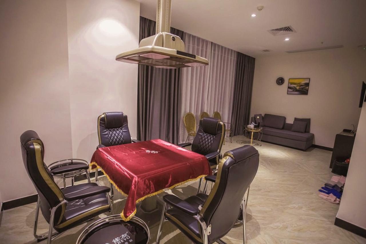Brandi Hotel Foshan Dış mekan fotoğraf